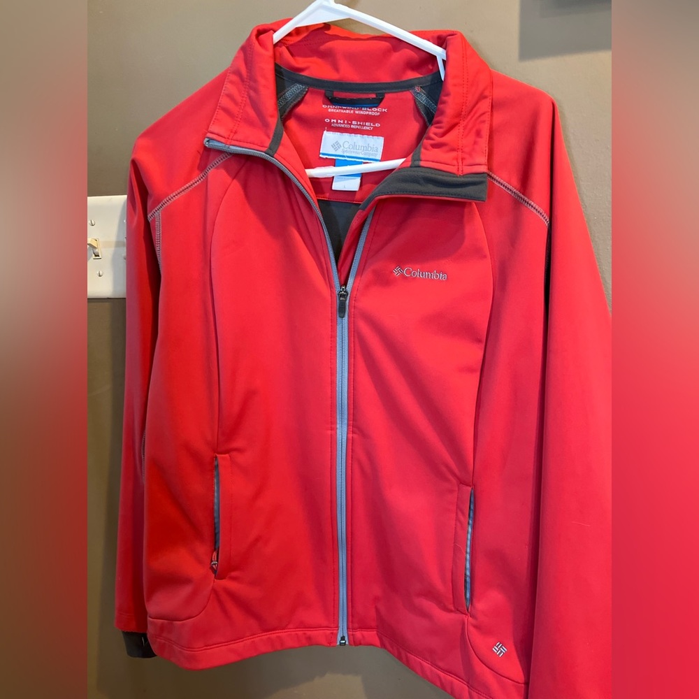 Columbia Wind-Block Jacket